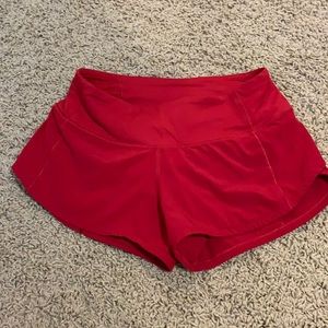 DARK RED LULULEMON SHORTS SIZE:0 2.5 inch!!